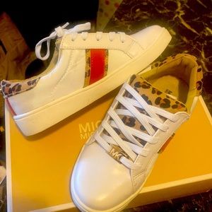 Michael Kors girl sneakers never worn
